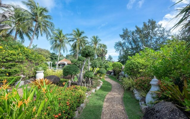 Thavorn Palm Beach Resort Phuket