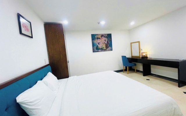 Emily Beach Hotel & Apartment – Guest Rooms – Da Nang