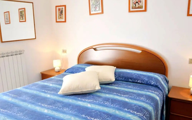 Tasteful Holiday Home in Sirmione With Pool