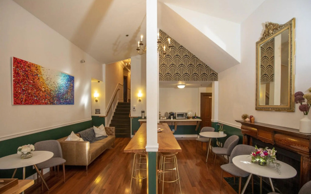 Washington Square Inn