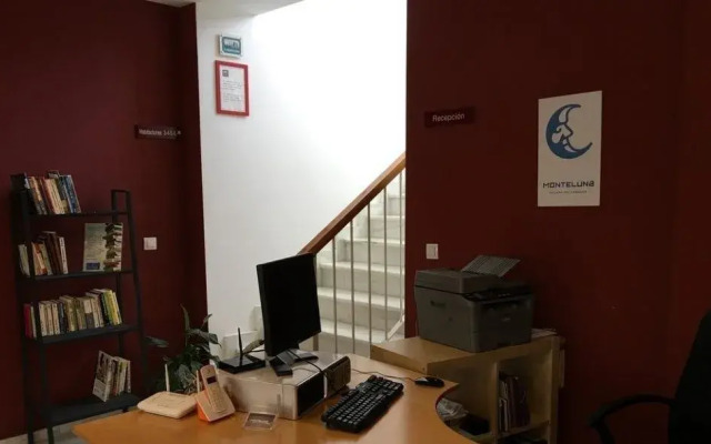 Hostal Monteluna