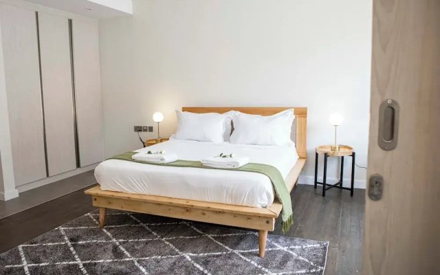 Capital M Apartments by YourHost