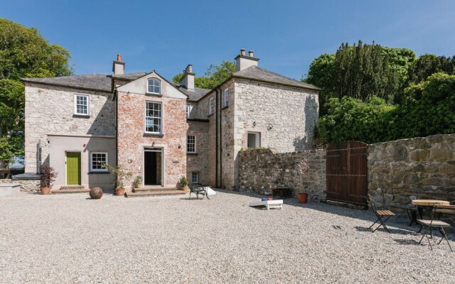 Stay Lagom Lodge