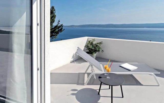 Villa V - private pool, special location & surroundings