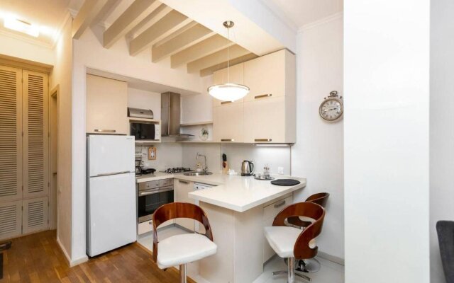Cozy and Stylish 1BR Apt In The Heart of Tbilisi
