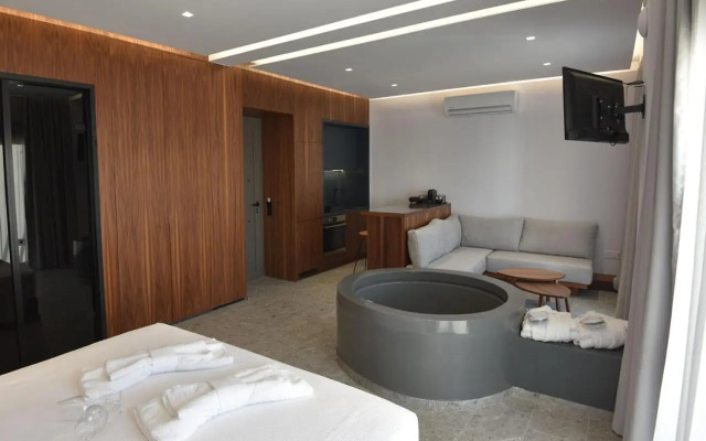 Rose n Stone, King, Luxury Houses