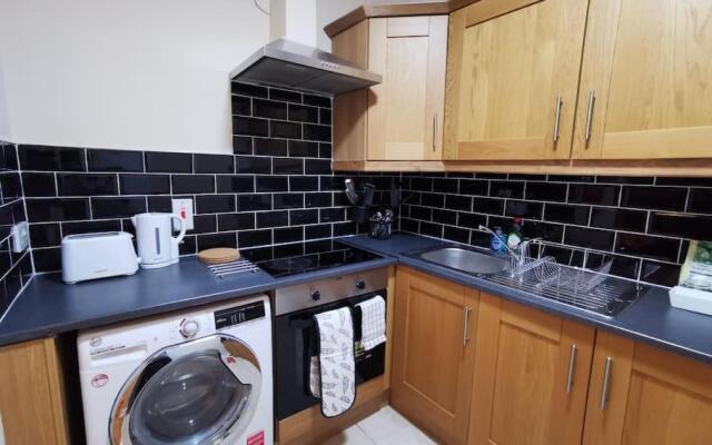 Very Central 1bed new refurbish