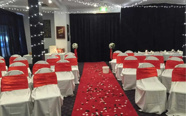 Grand Tasman Hotel