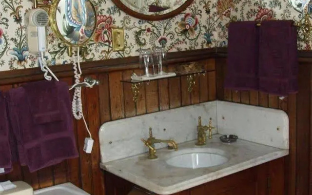 The Harry Packer Mansion Inn