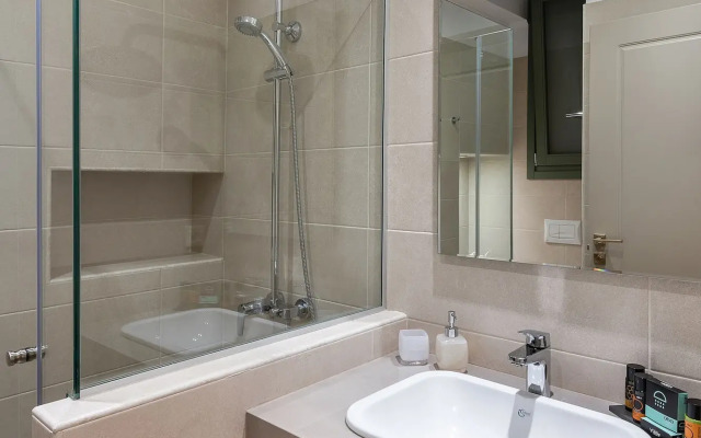Viaggio Elegant Rooms