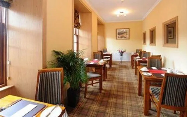 The Crown Hotel