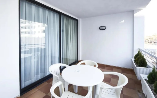 Apartamento climatizado cerca del mar