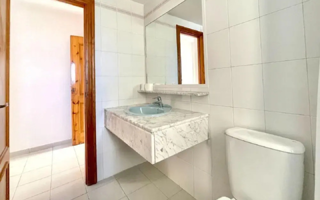 Apartment in Roquetas Near the Beach