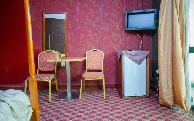 Chez Johnson Hotel