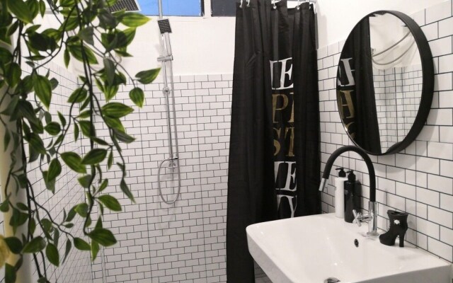 The Platform 3/4 Poshtel