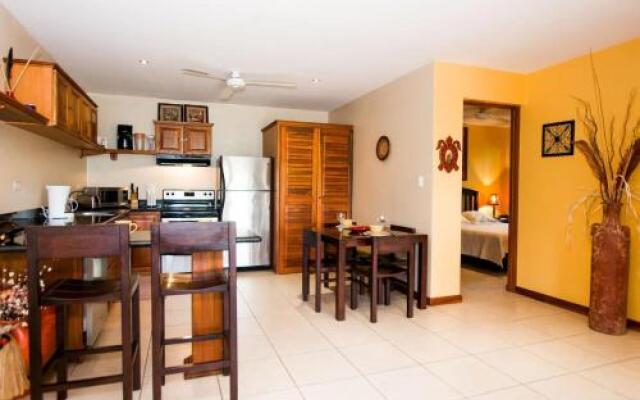 Updated budget condo centrally located at 5 minute drive from 4 beaches