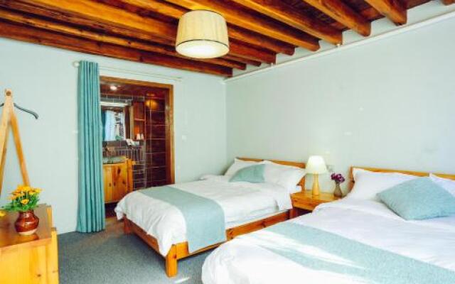 Log Cabin