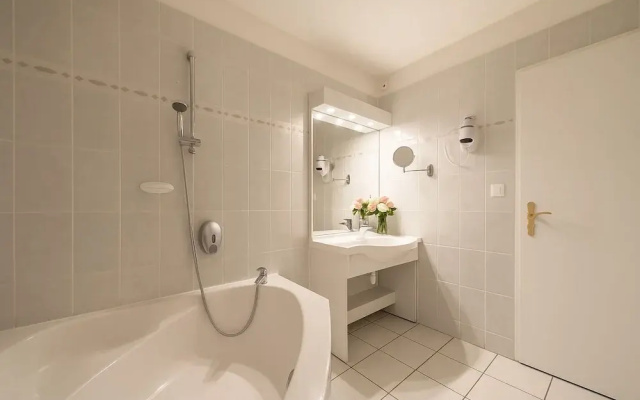 Logis Hôtel Blue Garden