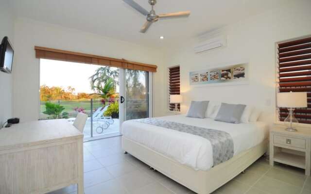 4 Cascade Luxury House on Fairway