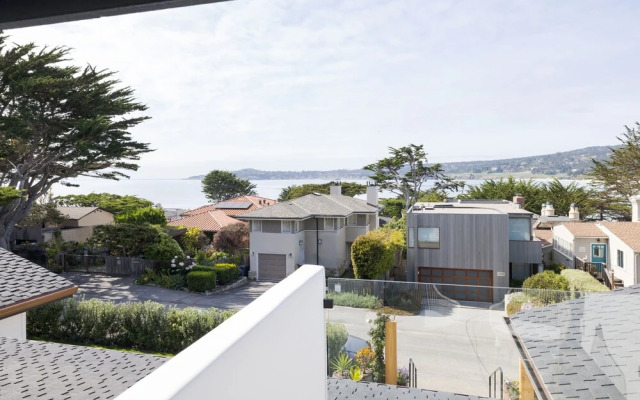 Villa Mara Carmel