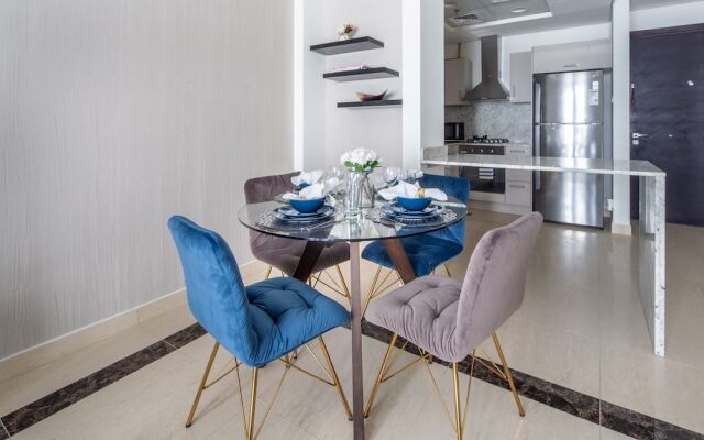 Mesmerizing 1BR Apartment in Grand Downtown Dubai