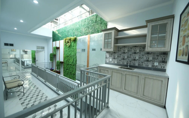 Nest Residence