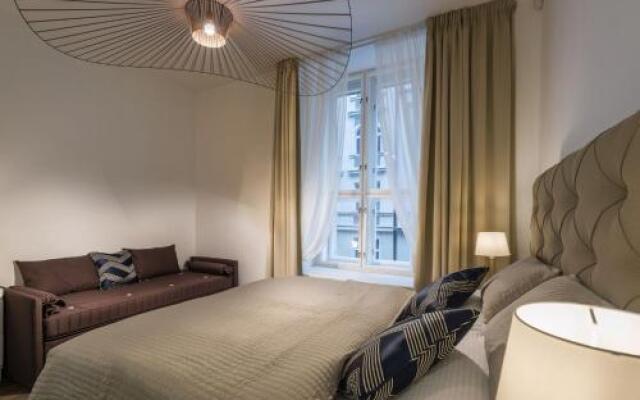 Luxury Modern Designed Oldtown Apartment