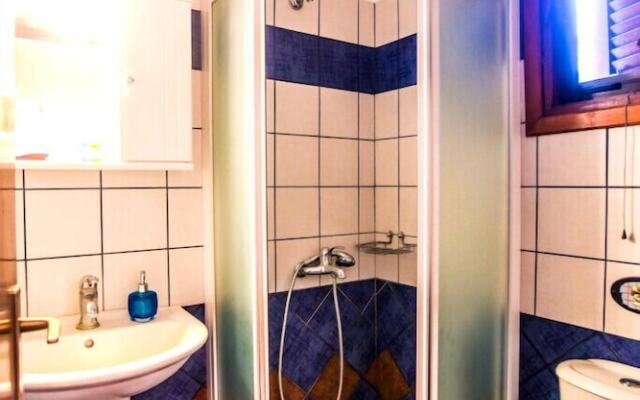 Anna Karra Studios & Apartments