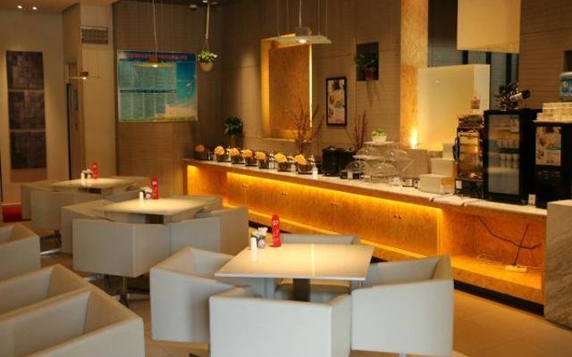 Jinjiang Inn Kelamayi Administrative Center