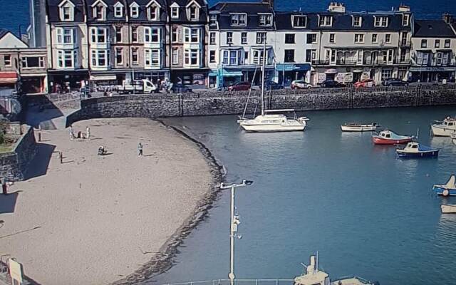 Gorgeous 2bed Apartment in the Heart of Ilfracombe