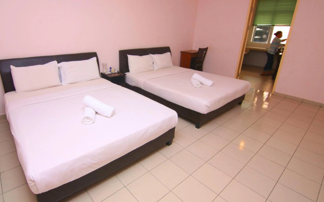 Venice Inn – Guest Rooms – Miri