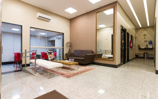 Hotel Atlas Sete Lagoas