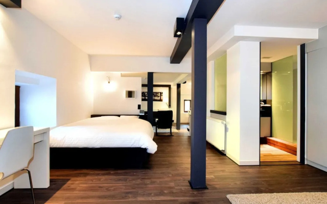 Chic Mansion in Robertville