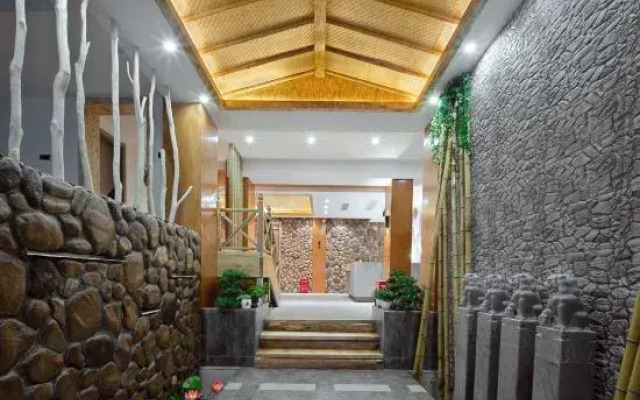 Kaili Hyatt Garden Hotel