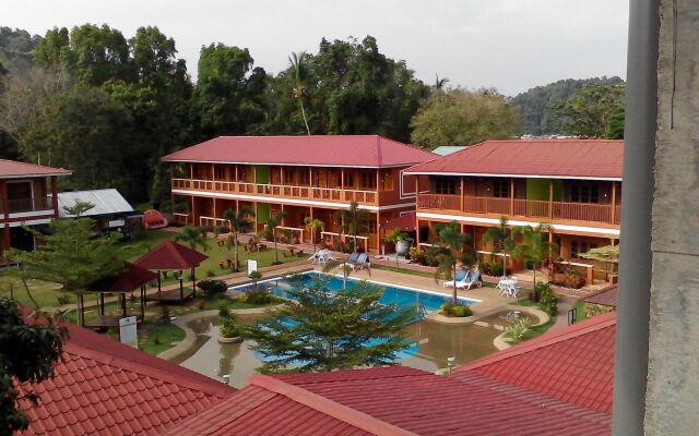 Purnama Beach Resort