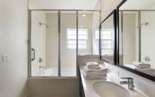 Regal Oaks - 2604 Roadster Lane