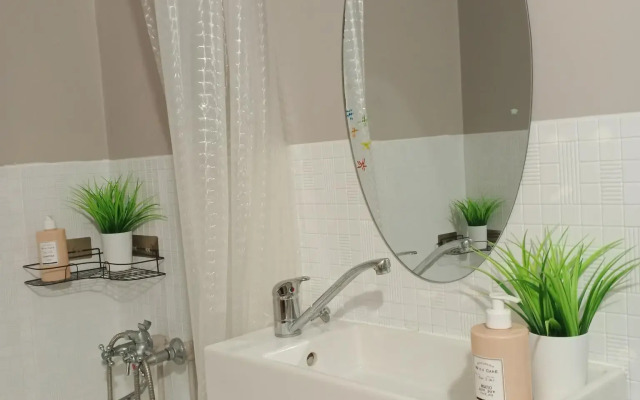 Апартаменты на Комарова 8