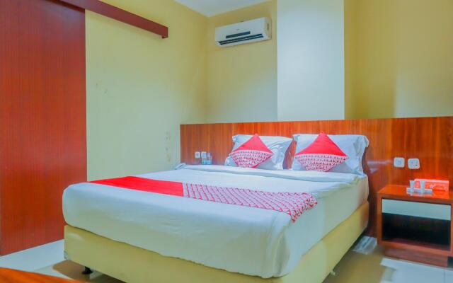 OYO Flagship 3563 New Mg Hotel