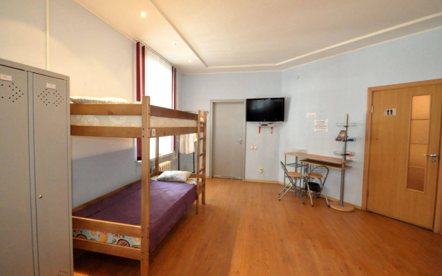 Хостел Барнаул (быв. 22-Хотел) на ул. Привокзальной, 9