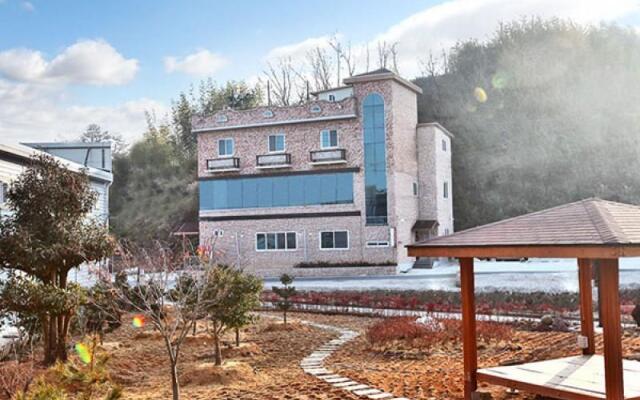 Suncheon Galdae Story Pension