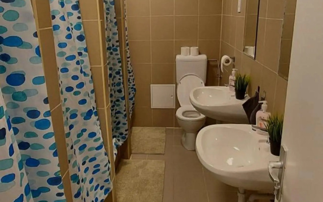 K21 party apartment hotel with inhouse ruin pub