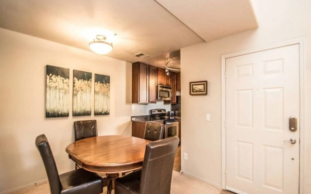 Great North Scottsdale Condo!