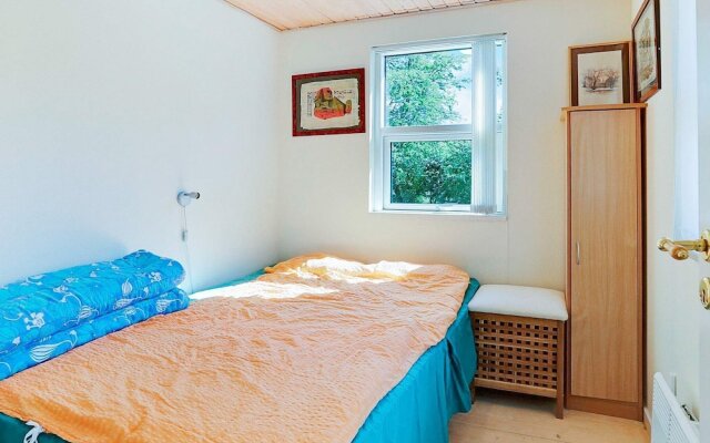 Serene Holiday Home in Hals near Sea