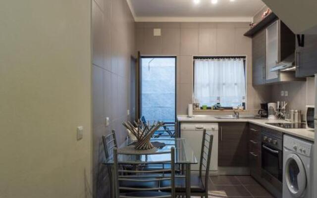 Akivillas Tavira In III