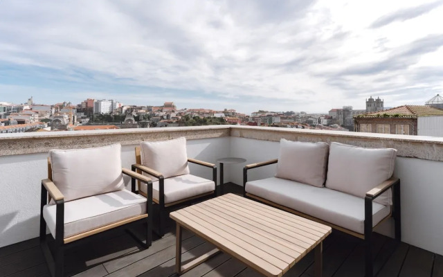 Feel Porto Cl Rigos Charm Flat 4 2