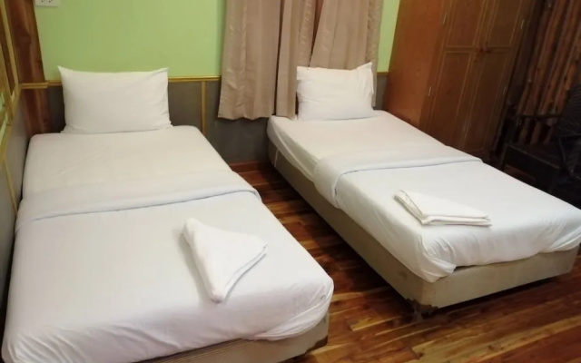 Nang Phraya Resort