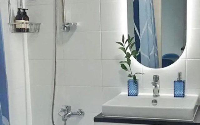 Apartments on Akademika Pavlova street 56k1