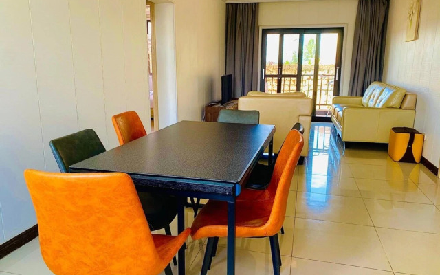 Phoenix Apartment by LINK