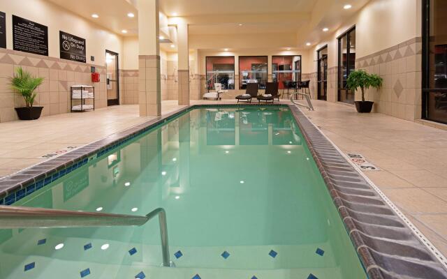Hampton Inn & Suites Bremerton