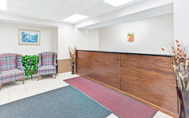 Super 8 by Wyndham Carrollton GA